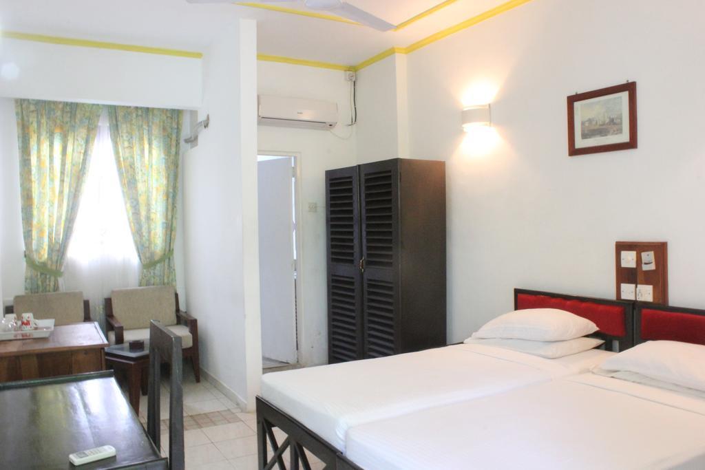 Ap Nippon Beach Hikkaduwa Exterior foto